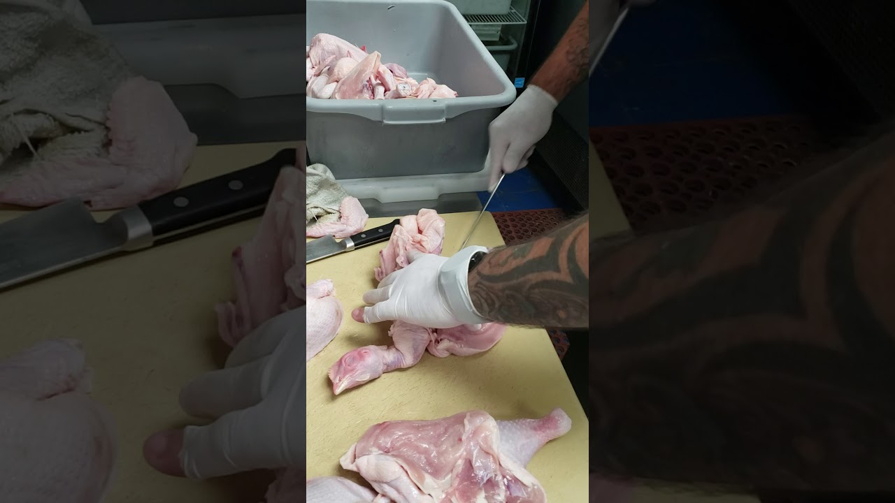 #Butchering #BoboChicken #ChefLife #Knife #Knive #Life Chef Jose Soto BUTCHERING A BOBO CHICKEN