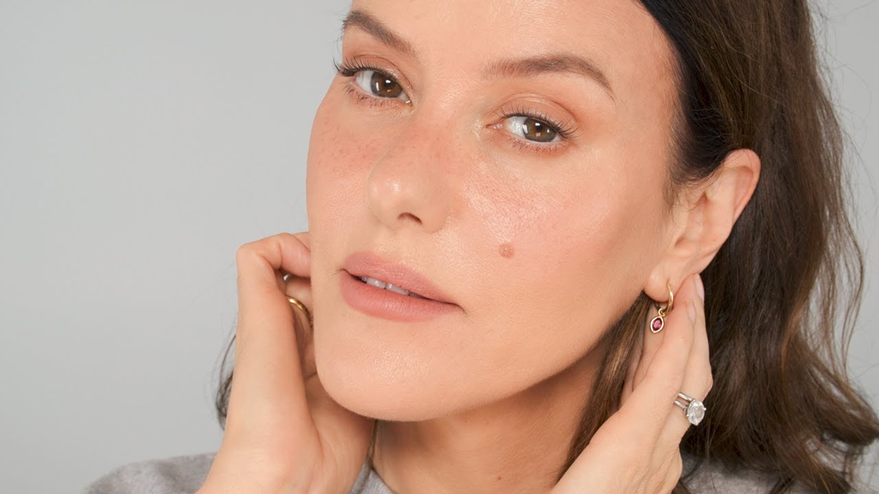Create THE BEST Faux Freckle and Glow Makeup Look