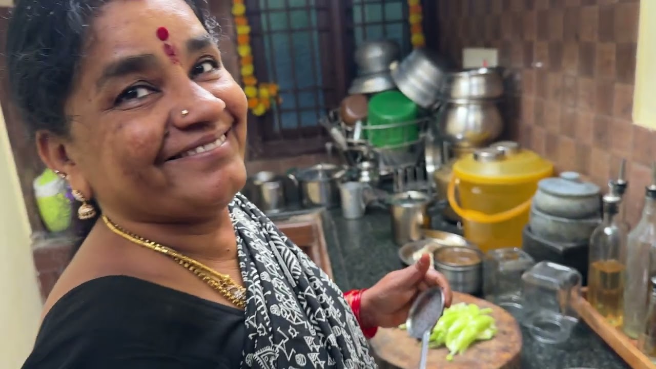 Molaga Bajji ❤️ For @SowbaraniyaRamesh