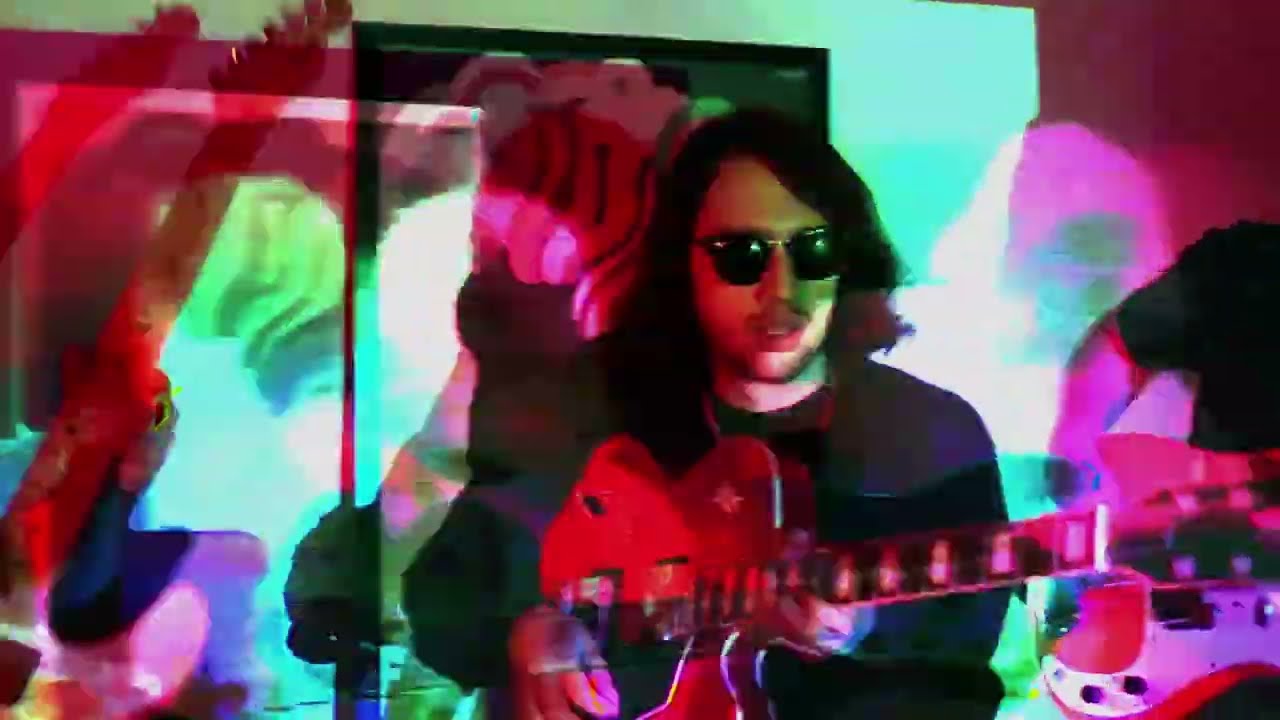 JAUS - Fields [Official Music Video]