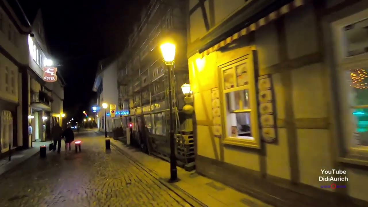 Wernigerode am Abend durch die historische Altstadt, Stadtführung,  Stadtrundgang durch Wernigerode