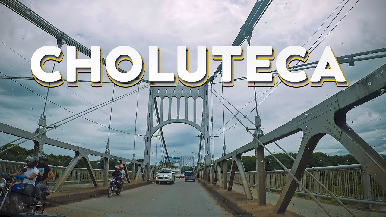 Saliendo de CHOLUTECA pero antes recorrimos este renovado bulevar