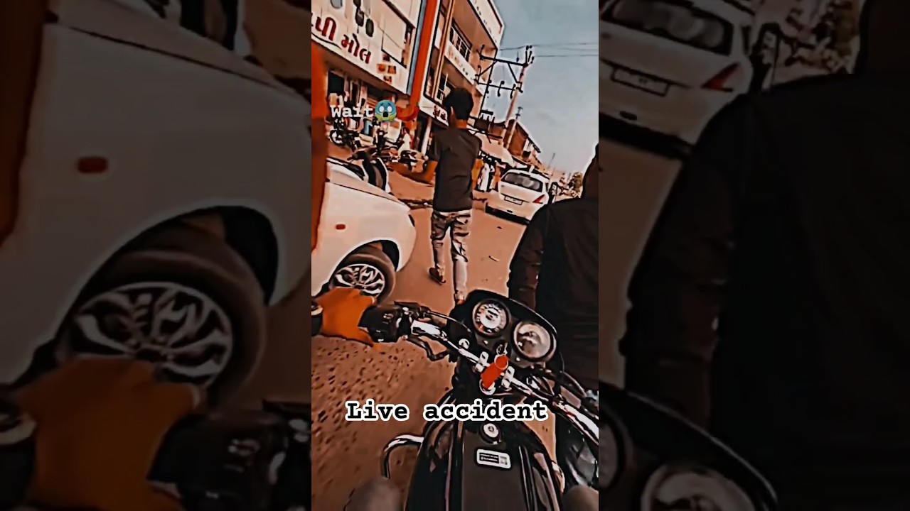 Splendor bike live accident 💔🫣 #viralvideo #viral #bikestunt #bikecrush #bike