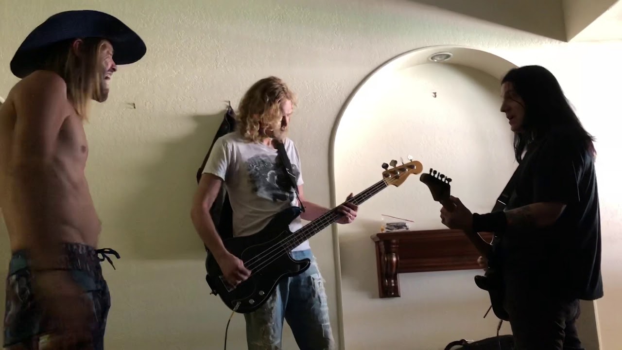 Chevy Metal Dressing Room Rehearsal Taylor Hawkins Jane’s Addiction “Ocean Size” Kaaboo Fest 2019