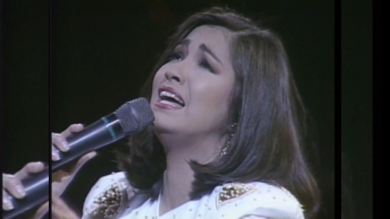 ANA GABRIEL │ SIMPLEMENTE AMIGOS (HD)