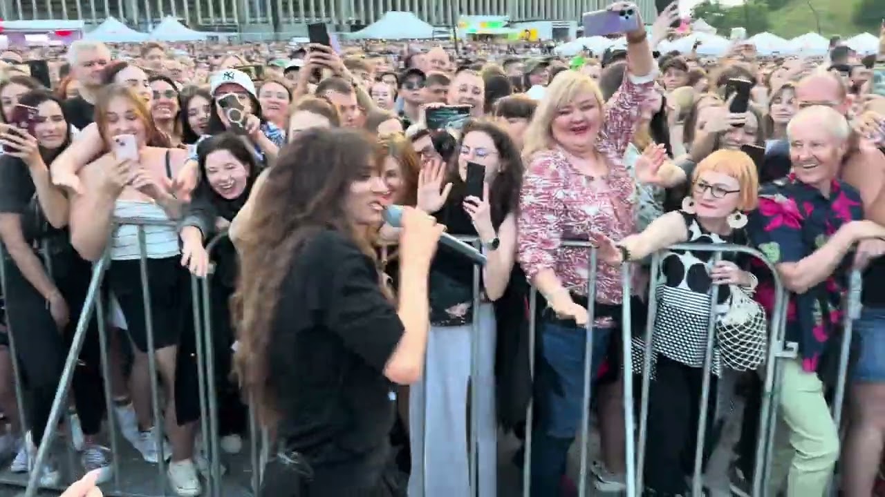 Sylwia Grzeszczak - Och i ach - Fun Festival Sosnowiec 2024 (fragment)