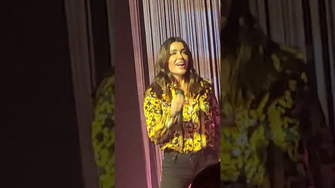 Jenifer - J'attends l'amour/Au soleil - La Nouvelle Scène Nesle - 28/11/2025
