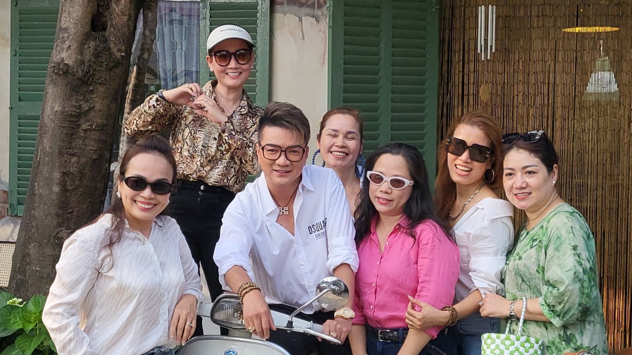 #5 Tham quan quán Cà Phê Cà Pháo của ca sỹ Đàm Vĩnh Hưng thử món Cà Phê Kem Dẻo Signature béo ngậy