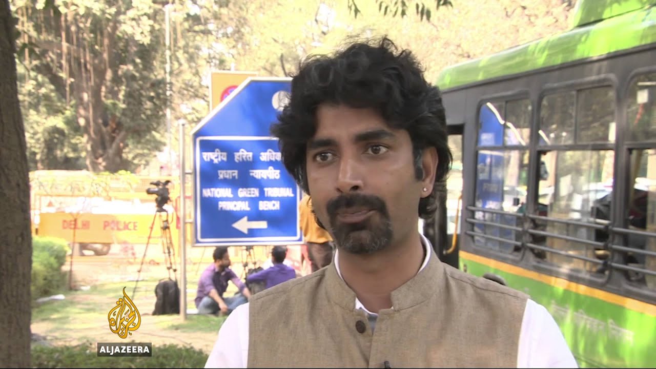 Indian guru fined for causing environmental damage