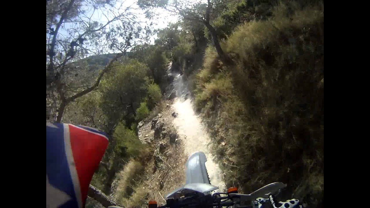 7 CAMINO TRIALERO CHULISIMO EN EL PUERTO DEL GARRUCHAL  15 06 2013  YAMAHA WR 250