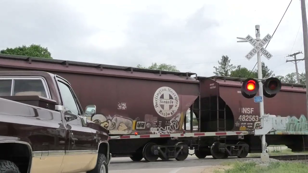 BNSF 6665 South in Fenton, IL 5/9/24