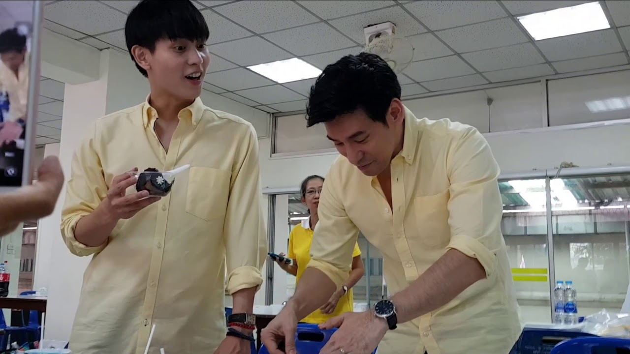 ทำบุญวันเกิดอาม วัดเบญจมบพิตร 13.10.2018 #PorschArm 2/5