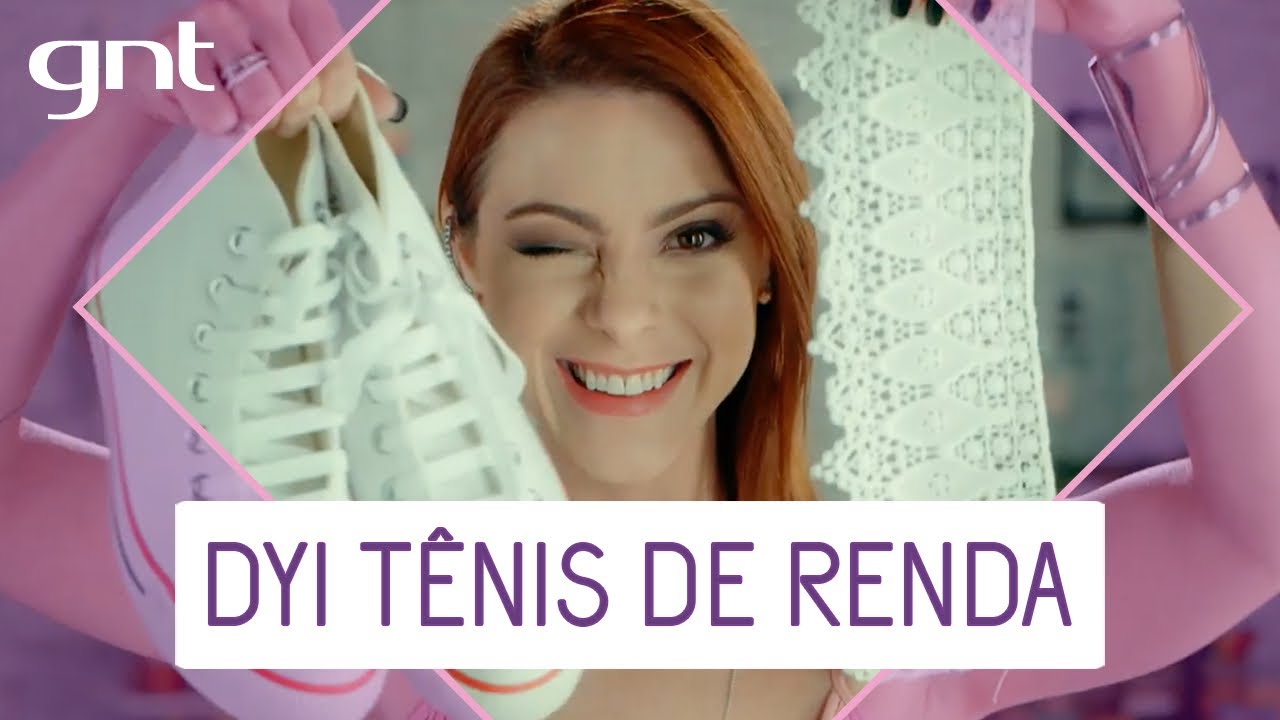 Customizar tênis com renda | Maddu Magalhães | DESENGAVETA e DIY | Faça você mesmo | Desengaveta