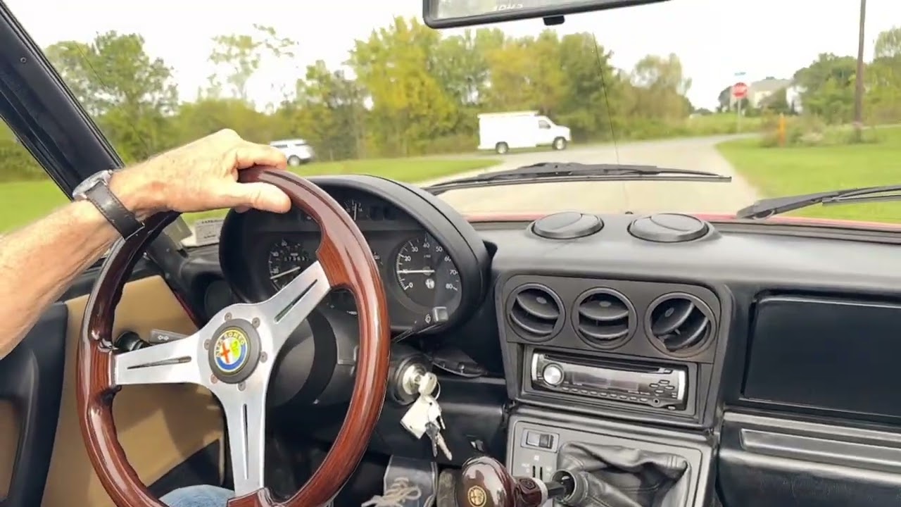 Alfa Romeo Spider Veloce 1986 года выпуска
