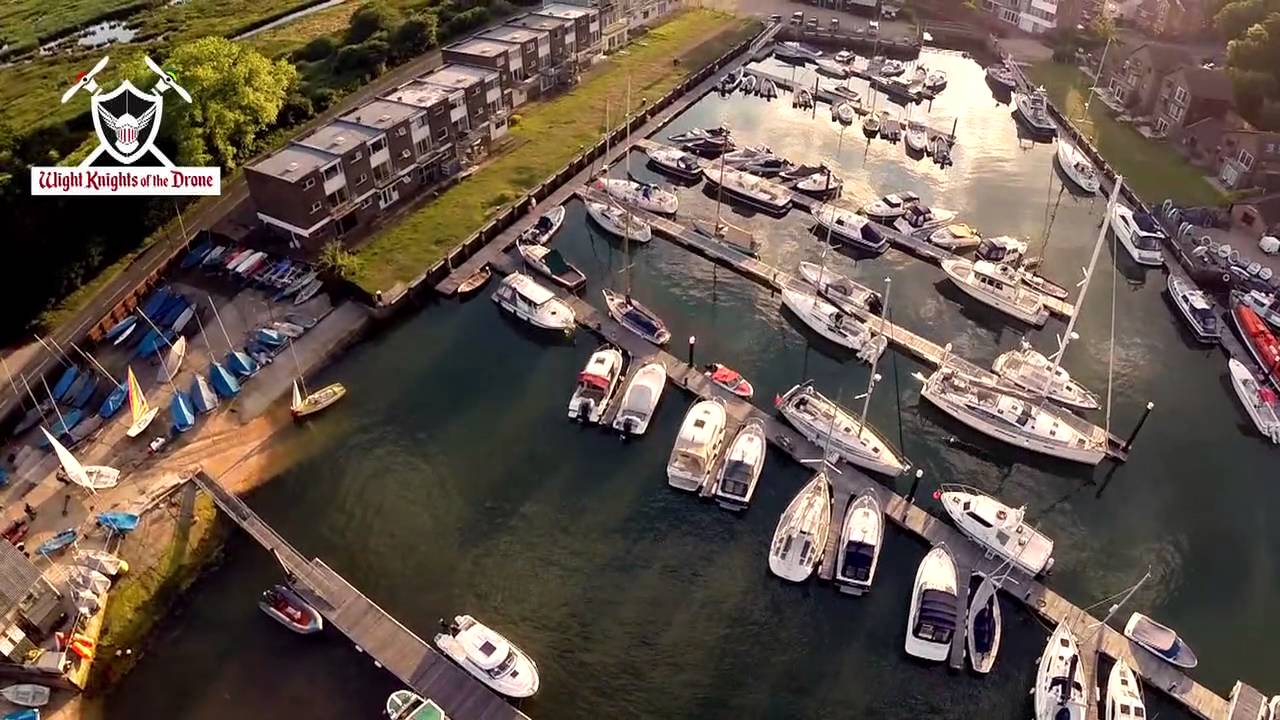 ISLE OF WIGHT - BEMBRIDGE - DRONE