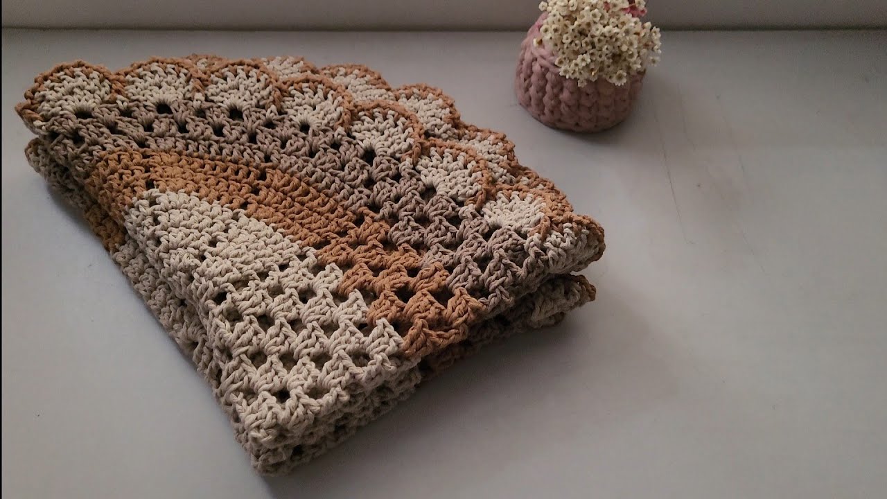 ✨ Par de Tapetes Elegantes em Crochê | Tons Areia, Chocolate e Caramelo 🍂