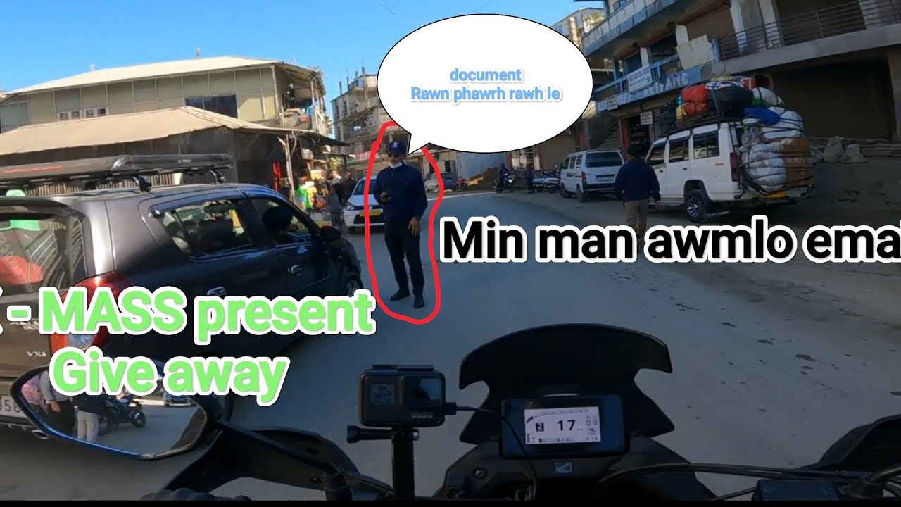 Traffic police an den | X-MASS present give away | khawzawl inneihna ah LALDUMTEA nen