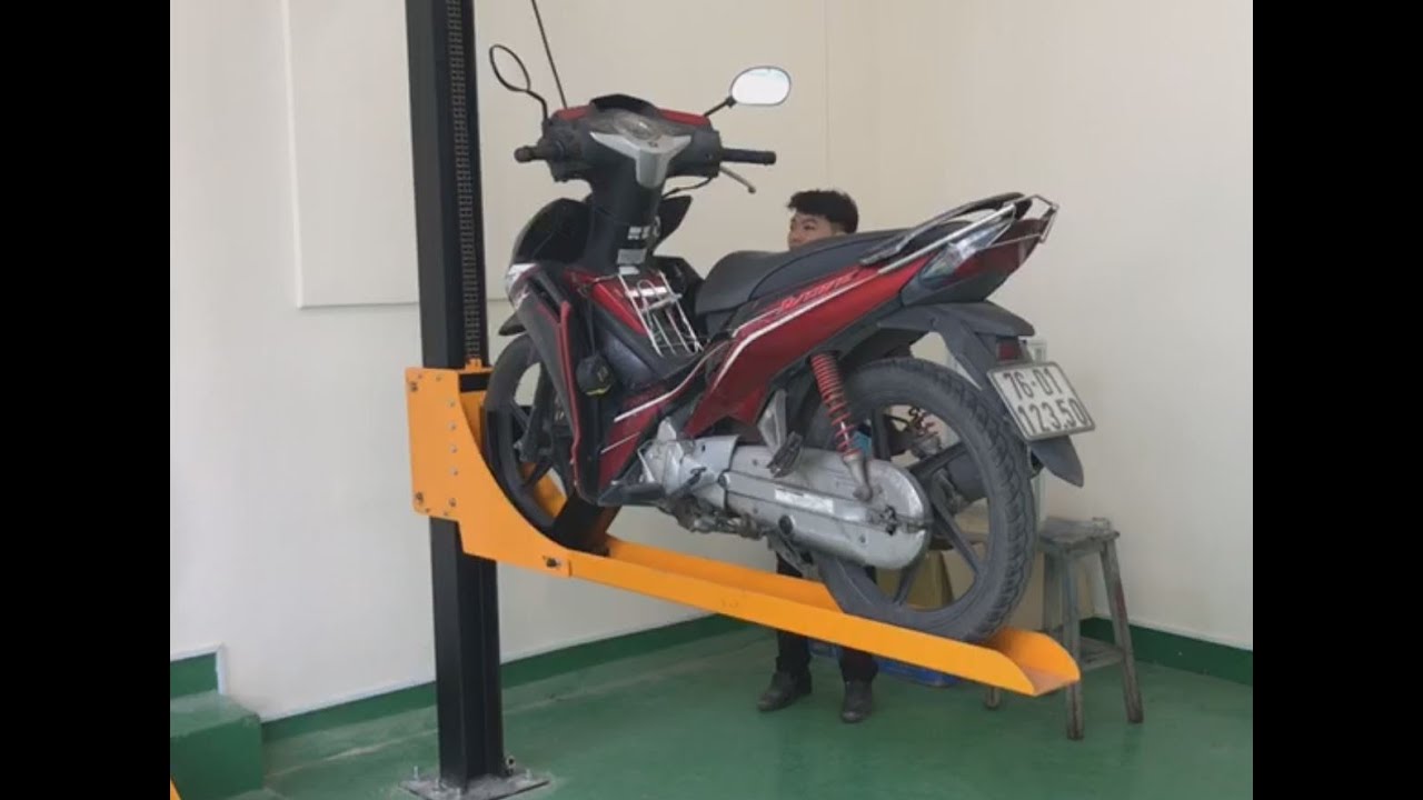 Cầu nâng đỗ xe máy 2 tầng