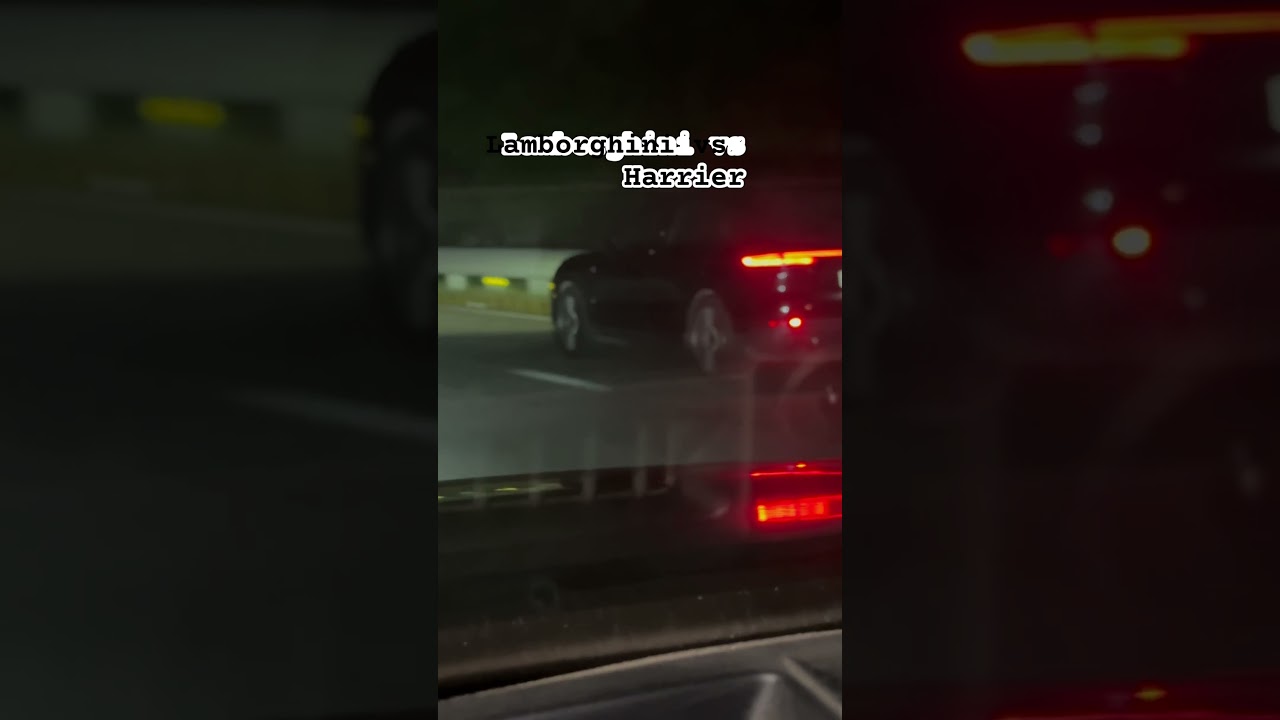 ￼ #Lamborghini vs #Harrier |Yamuna Expressway🚘🚘|Official Mini Blogger#0434