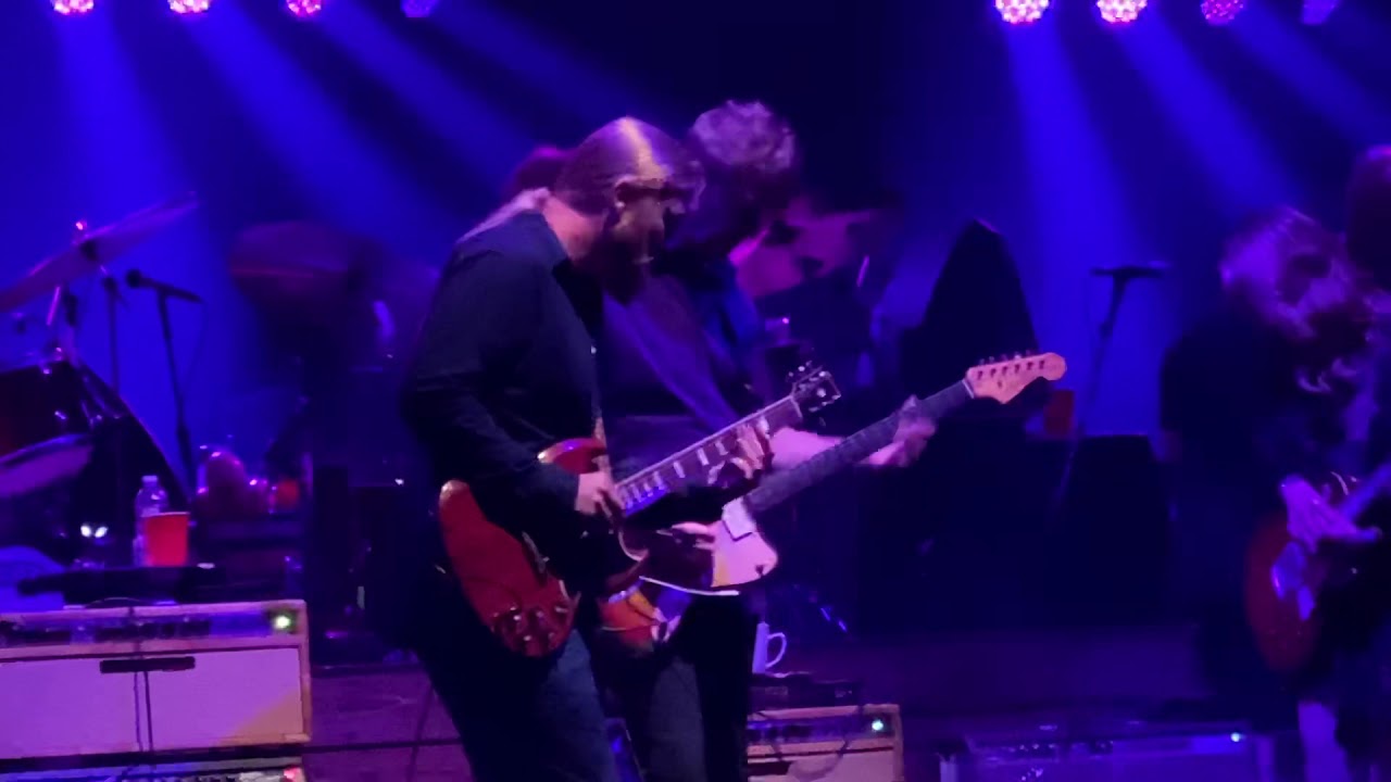 Bell Bottom Blues into Idle Wind - Tedeschi Trucks Band with Nels Cline Beacon Theater NYC 10/1/19