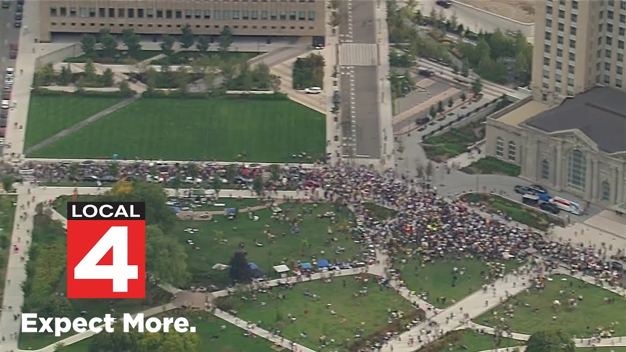 'No Kings' protest in Detroit