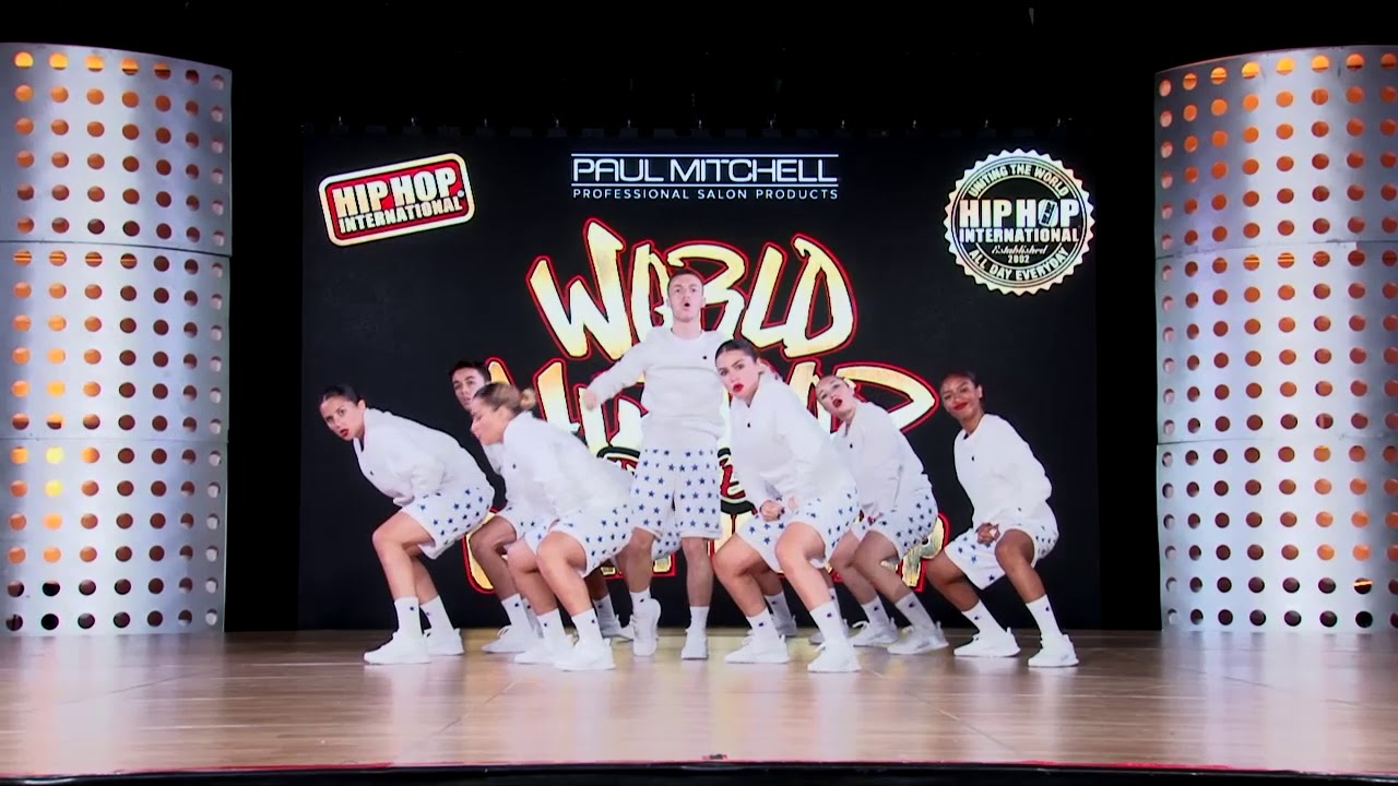 66 YAS CREW   FRANCE