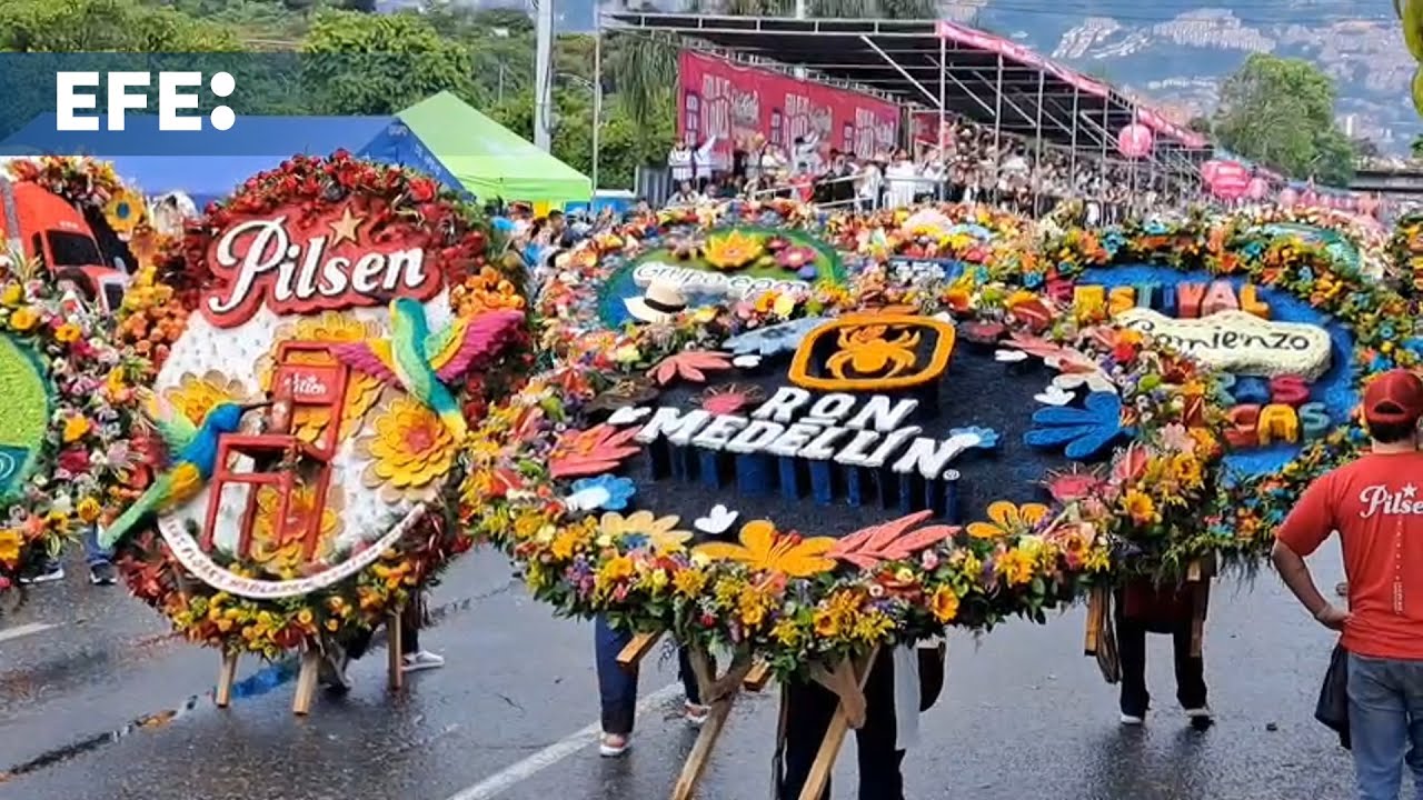 Las calles de Medellín se inundan con la belleza de sus flores en el Desfile de Silleteros