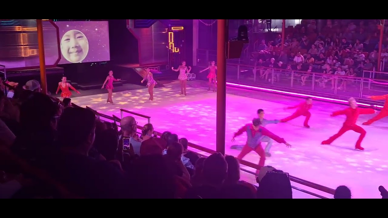 Freedom of the seas, ice show. March 26. 😲 #freedomoftheseas  ##royalcaribbean #iceskating #holidays