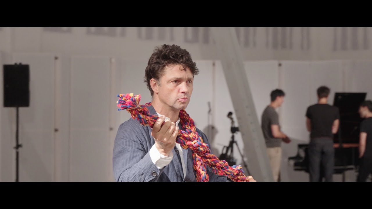 Conrad Shawcross’ UMBILICAL