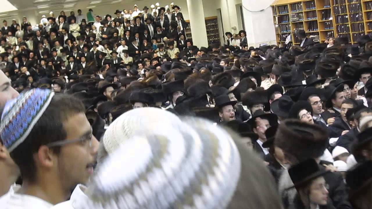 שמחת בית השואבה תולדות אהרן תשע''ו Simchat Beit HaShoeivah toldot ahron 5776