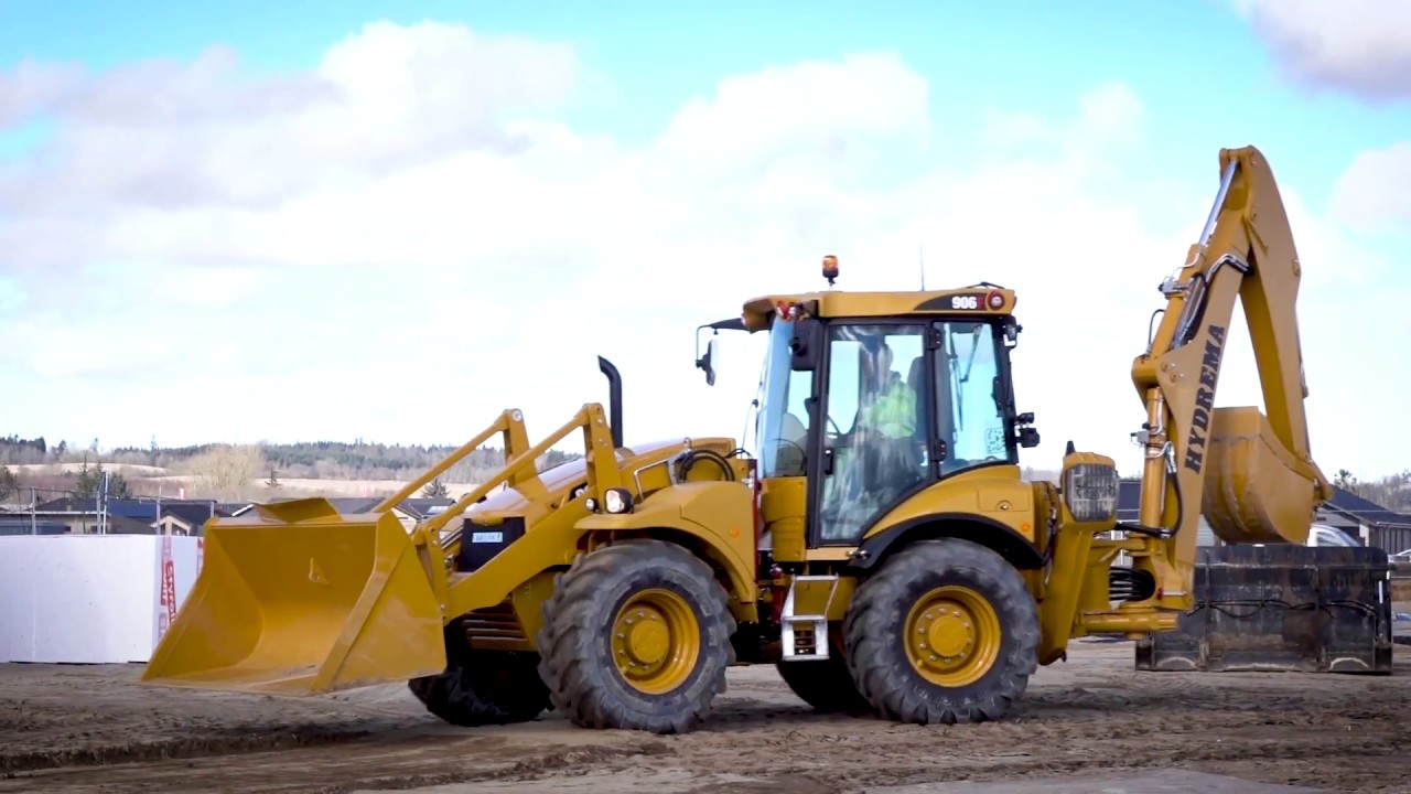 The Hydrema F-series backhoe loaders - 906F