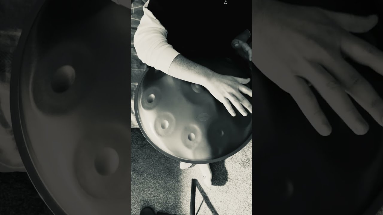 Handpan trance meditation music from @DevonianHandpan . For calming the mind from overthinking.