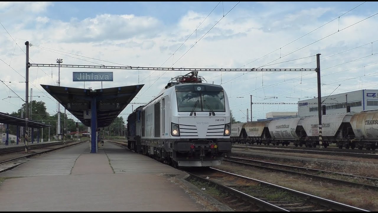 Železnice-Vectron Dual Mode na rychlících u ČD (Trains-Vectron Dual Mode on the fast trains near ČD)