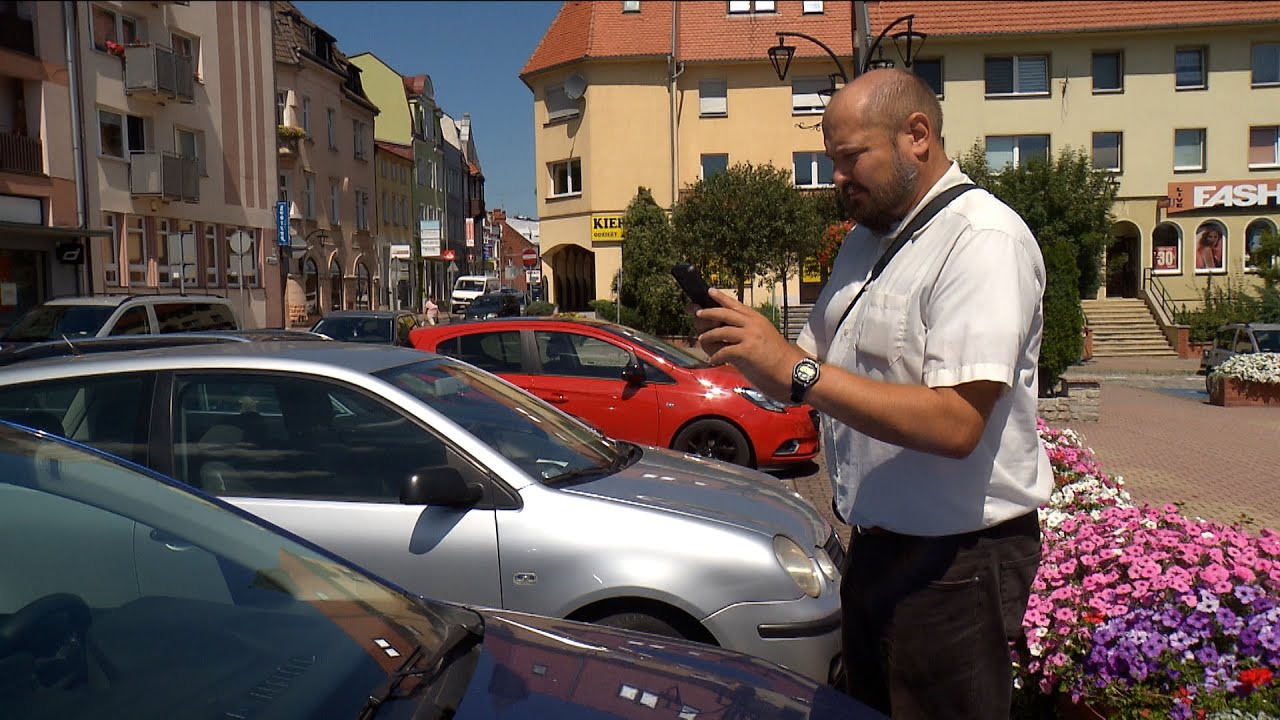 Fotografie z parkingu. Anonimowe zgłoszenia receptą na nielegalne parkowanie w Krapkowicach
