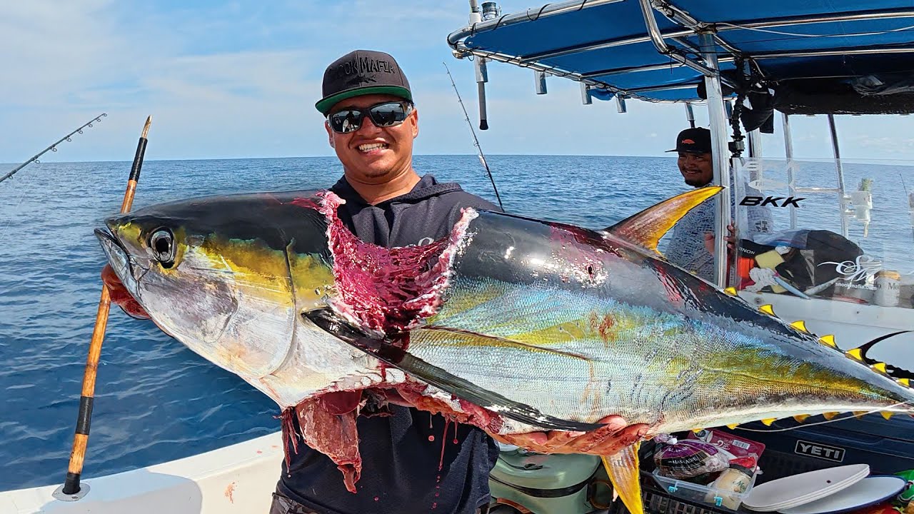 Pescando Aguas INFESTADAS de Tiburones