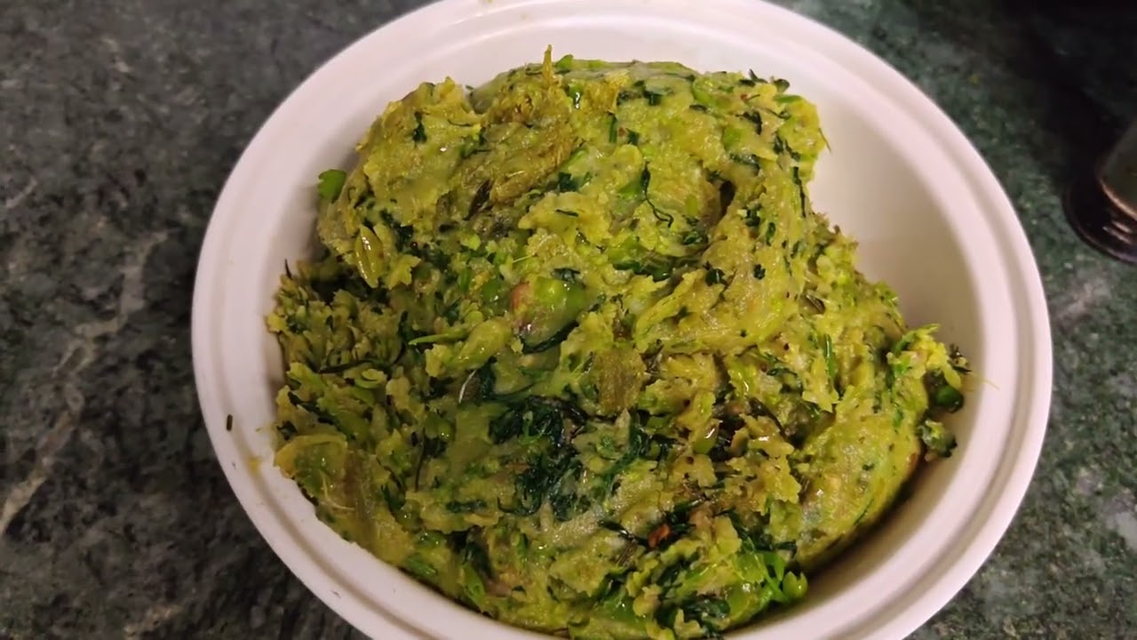 Aloo matar ke paraathe