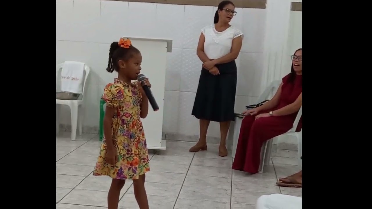 A PODER NO NOME DE JESUS,  que unção Deus usou essa criança poderosamente,  veja