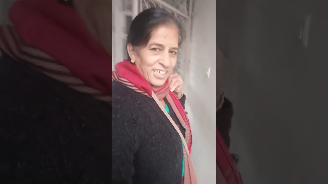 Dadi gai behan ko milne