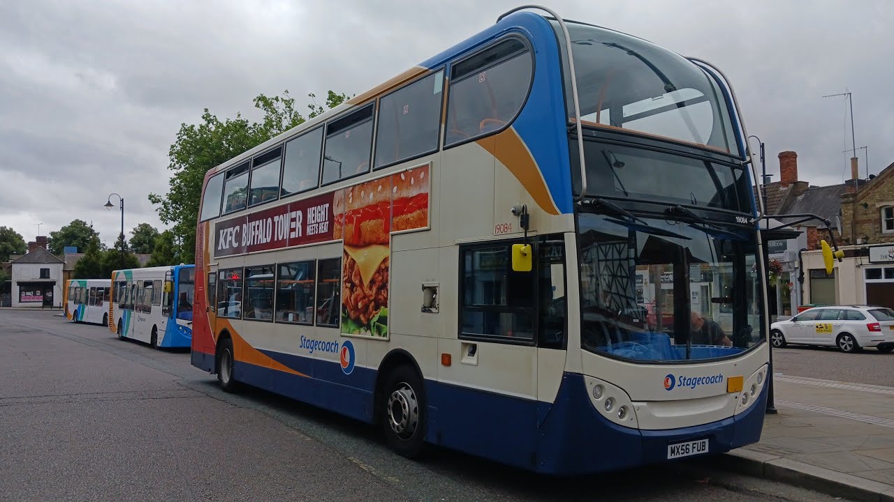 *OVERREVVING KICKDOWN* Stagecoach Midlands Alexander Dennis Enviro 400 MX56FUB 19084 | Route X10