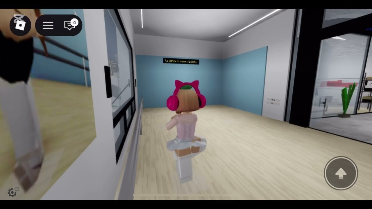 Soy bailarina de ballet 🩰 😱en Brookhaven #roblox  soy marianitablox1🧋dale like y suscríbete🫶🏻