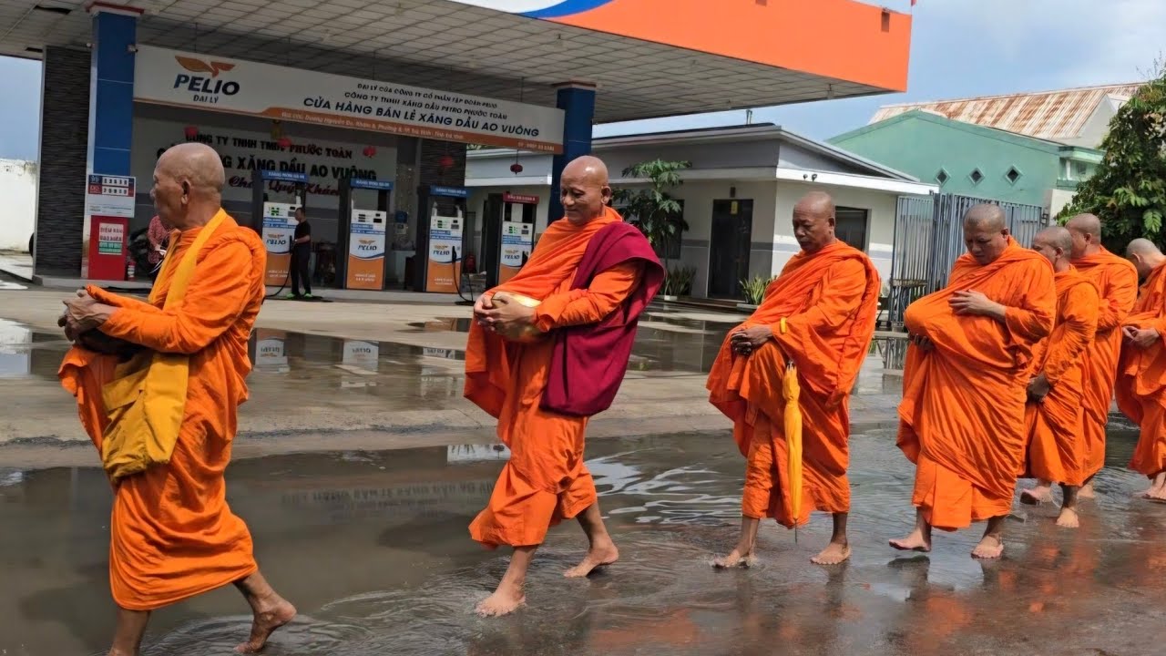 Hành Khất Của Bậc Sa Môn Từ Ngàn Xưa