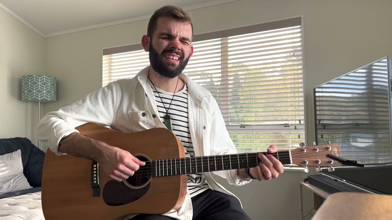 Tōia mai te waka nei - Waiata (Guitar Lesson)