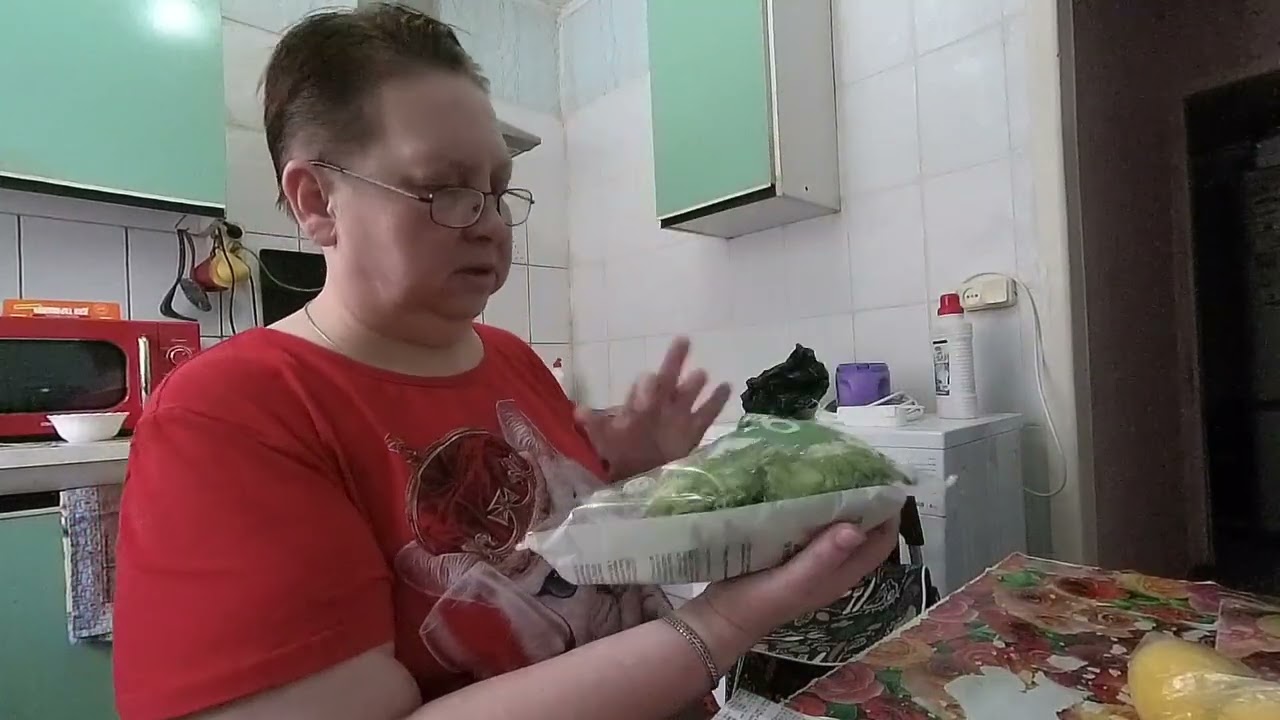 СПЛЮ ДО ОБЕДА. ЗАКУПИЛА ПРОДУКТЫ
