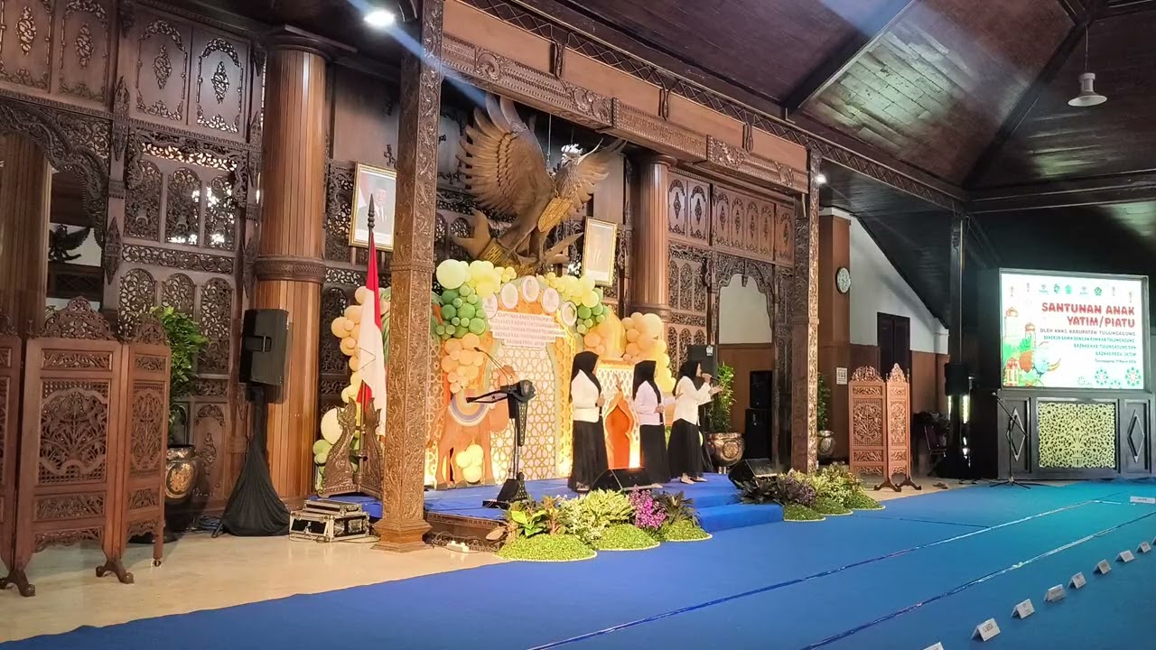 Performance Nakula Sings Santunan Anak Yatim Bersama Kab. TA & Baznas Prov. Jatim di Pendopo