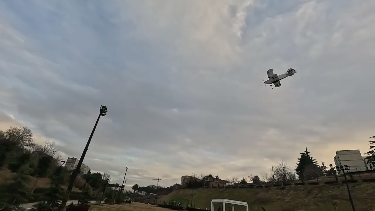 RC F3P Manon 2204 1400kv