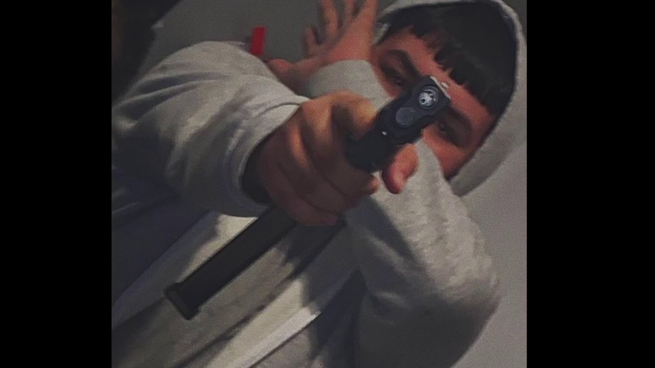 LIL RAULY-SUM BOUT ME