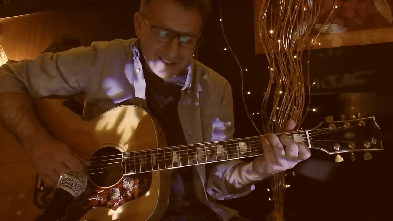 Na całej połaci śnieg - cover