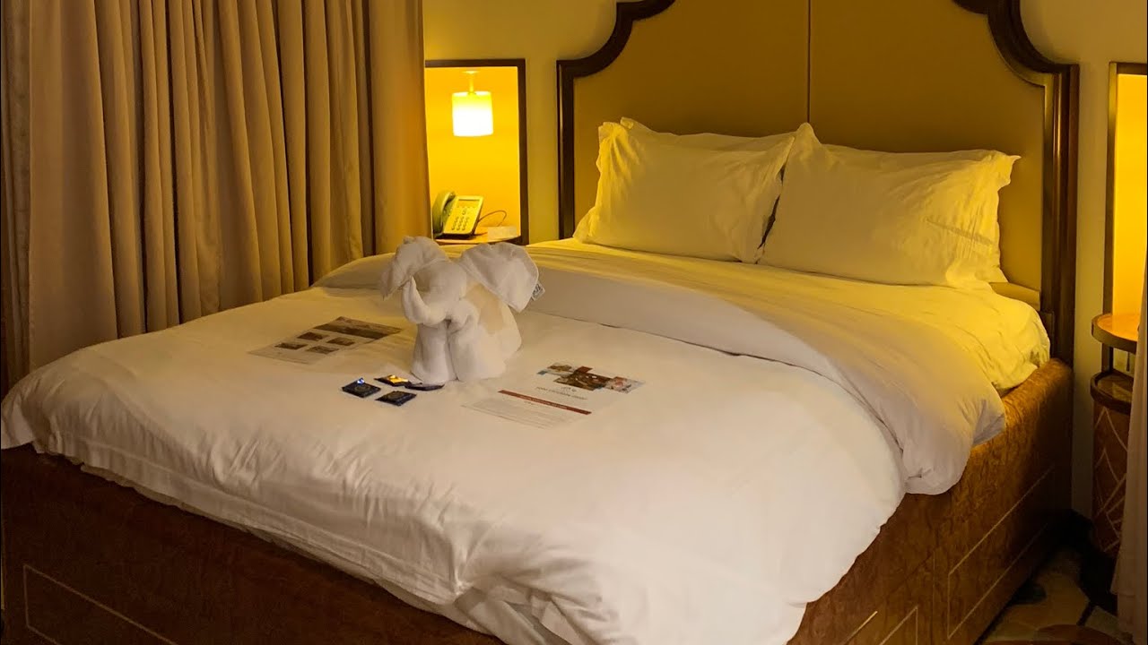 The Walter E. Disney Suite on the Disney Dream