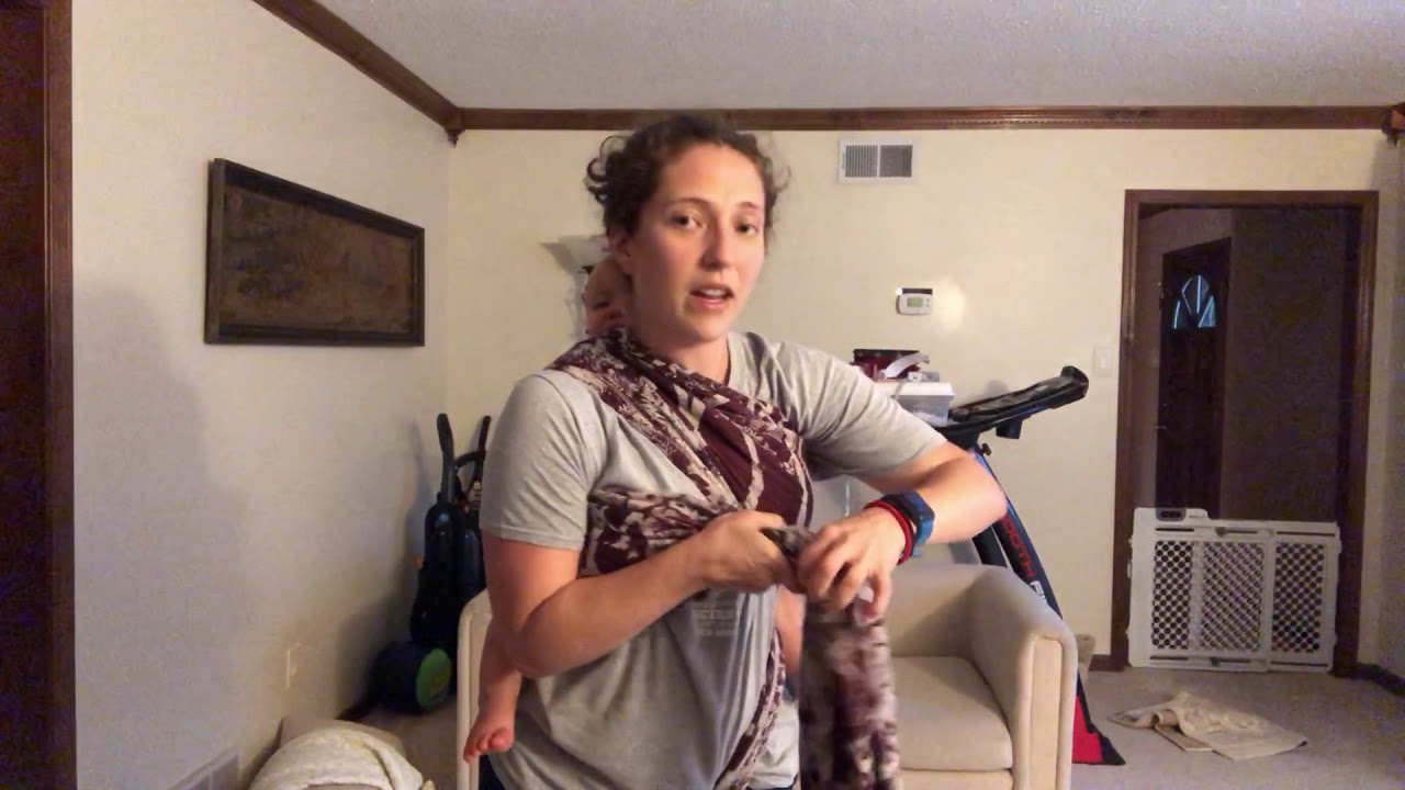 Xena's Back Wrap Cross Carry (BWCC)- demonstration by Miranda