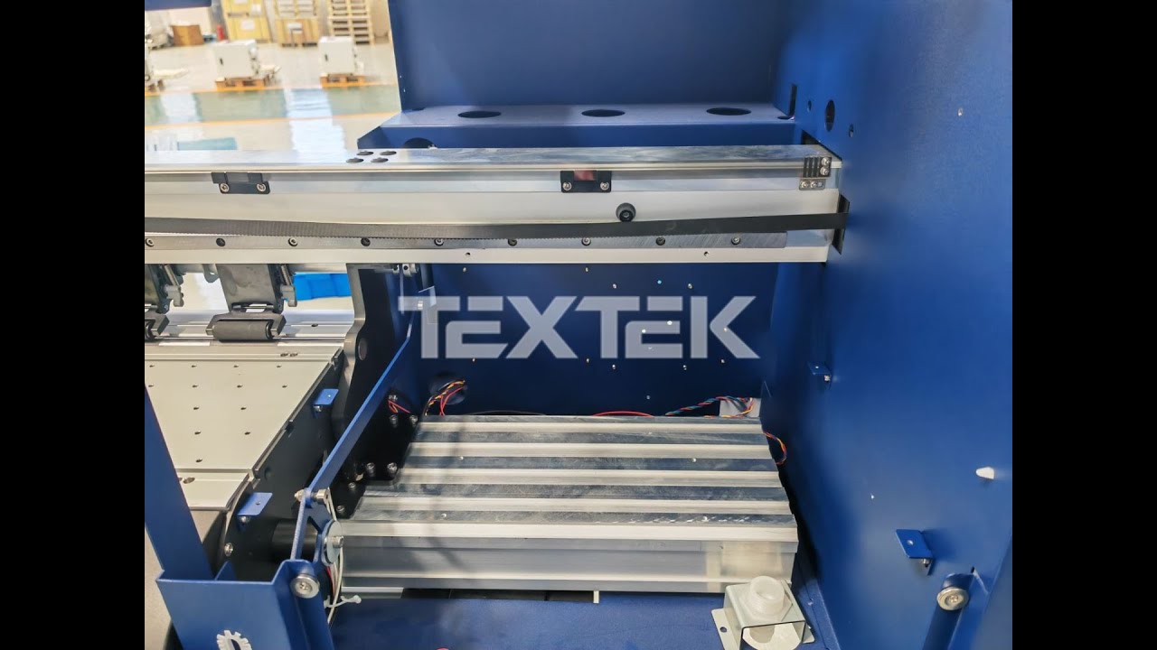 60 cm DTF printer with an auto-clean function, when the DTF printer is idle